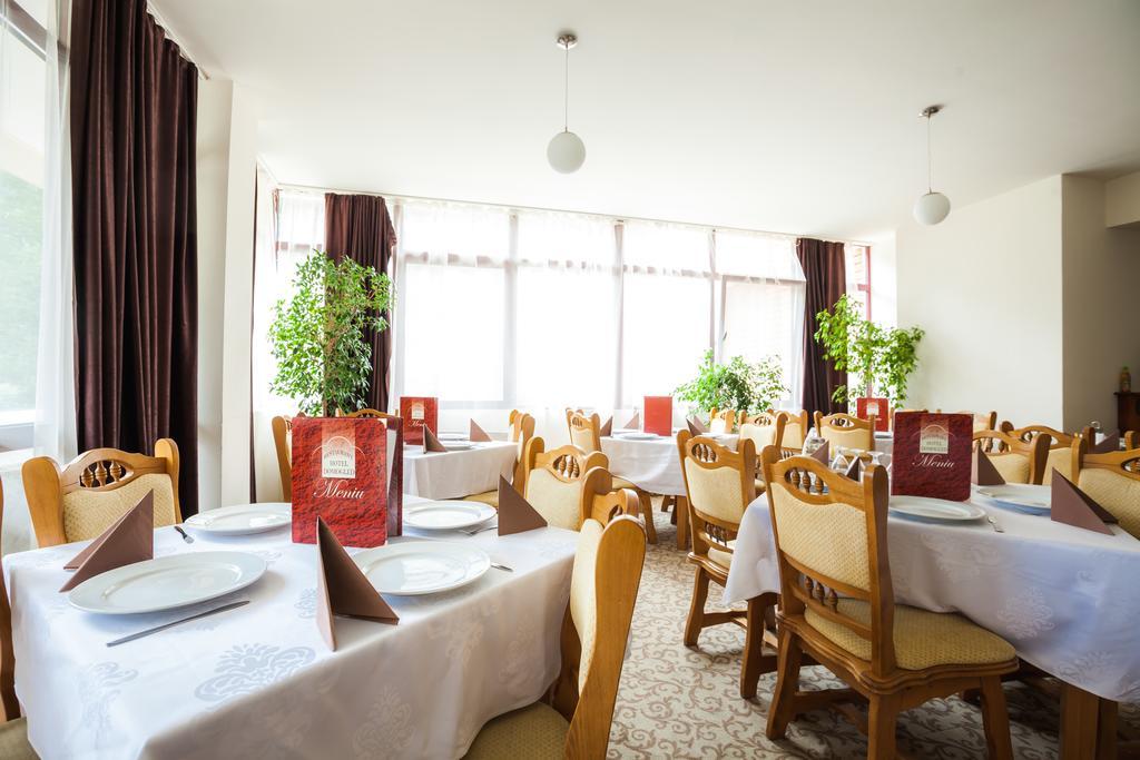 Hotel Domogled Băile Herculane Eksteriør billede